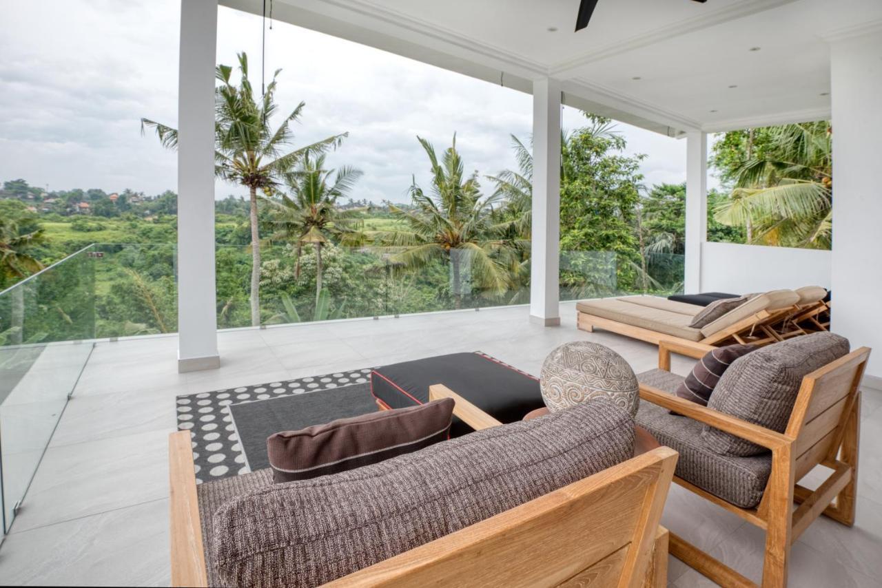 Wake In Paradise And Luxury Lebah Villas Ubud Kültér fotó