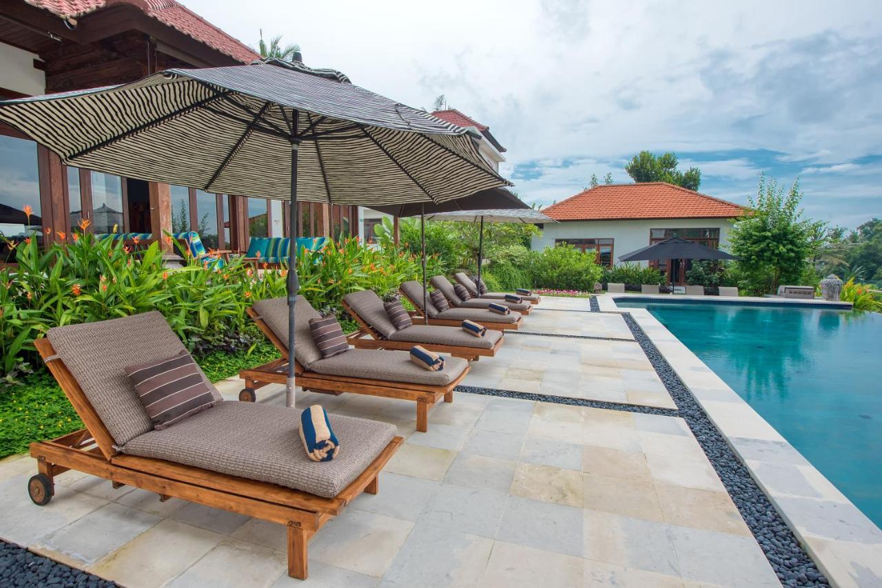 Wake In Paradise And Luxury Lebah Villas Ubud Kültér fotó
